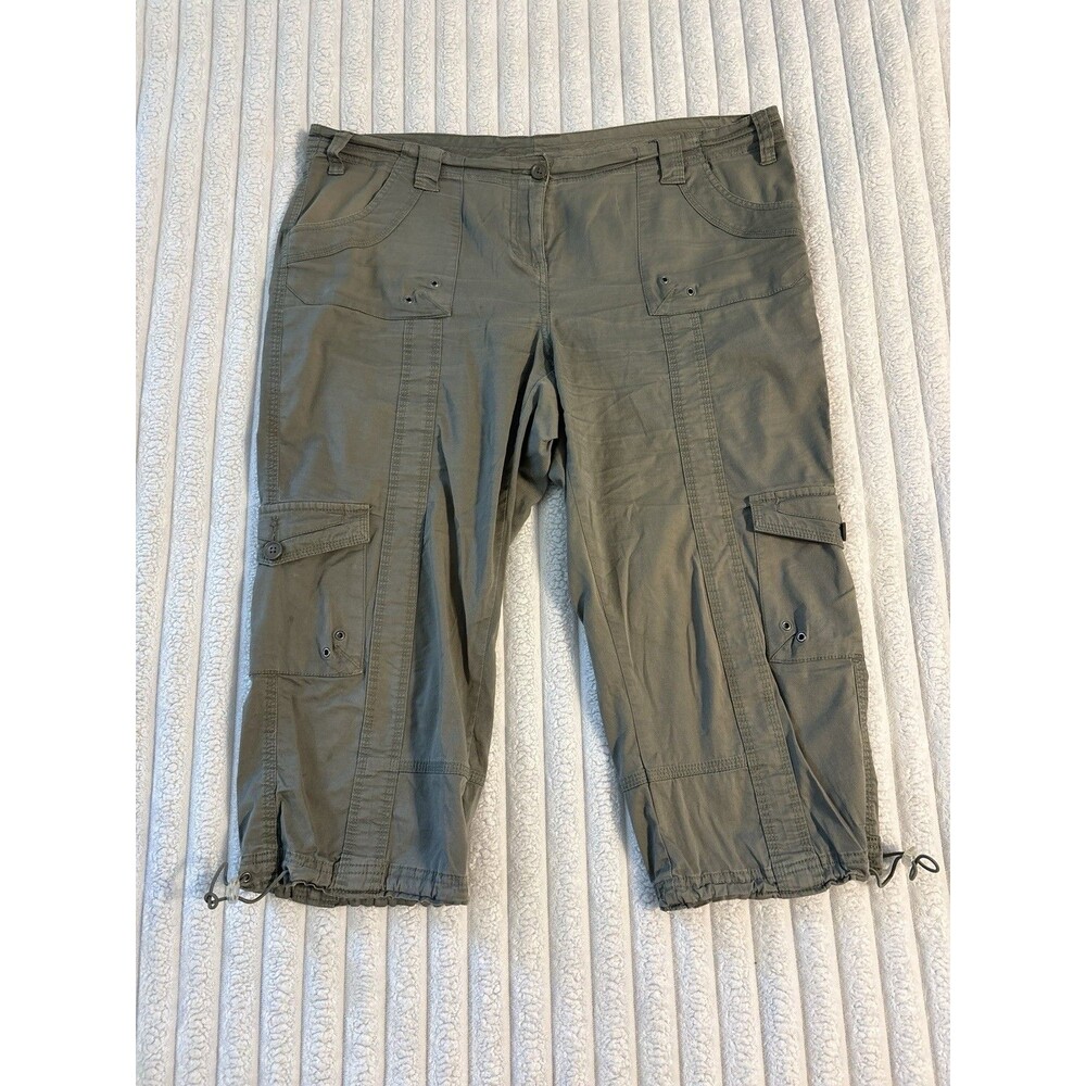 Style & Co Pant Capri Cargo Pants Women’s 14P Army Green Gorpcore Utility Hiking